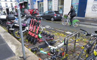 E-scooters, bikes and urban mobility: lessons from the streets of Paris